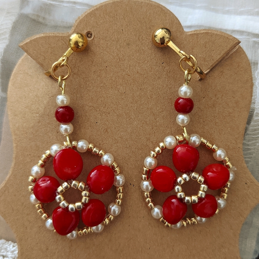 Coral red beads with faux pearls